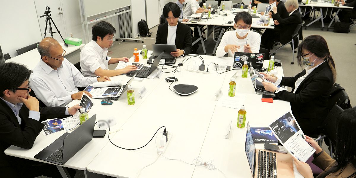 アイデア検討の様子-2